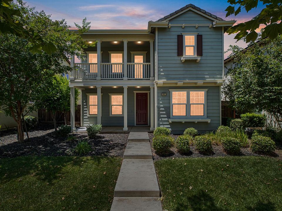 1st image of 662 W Gravino Dr