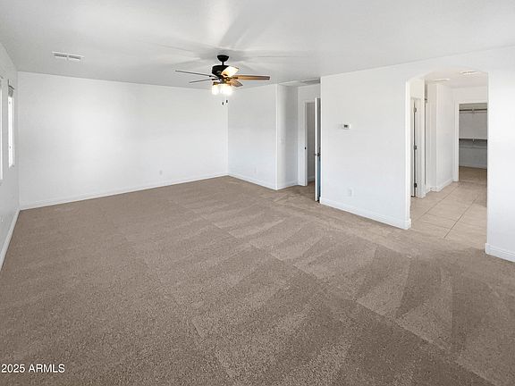 5th image of 2708 N HERITAGE Street