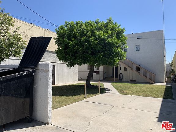 5th image of 729 N Marine Ave