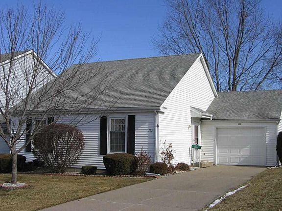 3rd image of 125 Arlington Dr