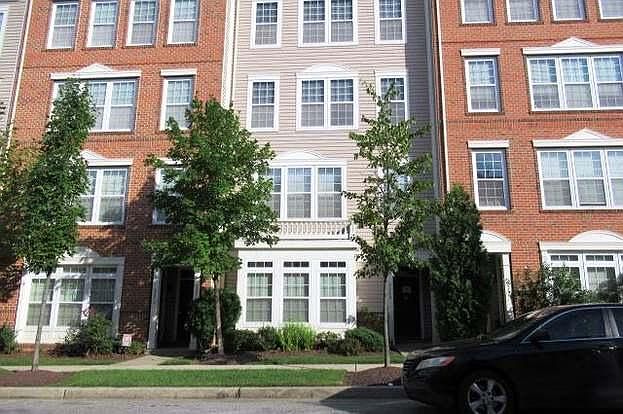 2nd image of 8250 Morris Pl #52
