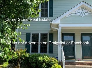 401 Cityview Ln, Fayetteville, NC 28301