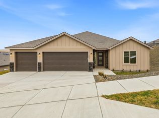 2834 S Penn St, Kennewick, WA 99338