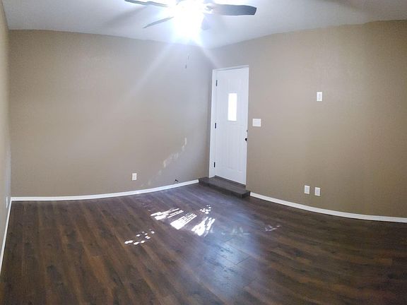 2nd image of 407 W Oglesby St #407.5