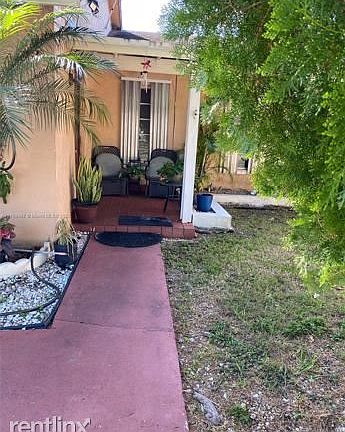 4th image of 16242 SW 304th Ter