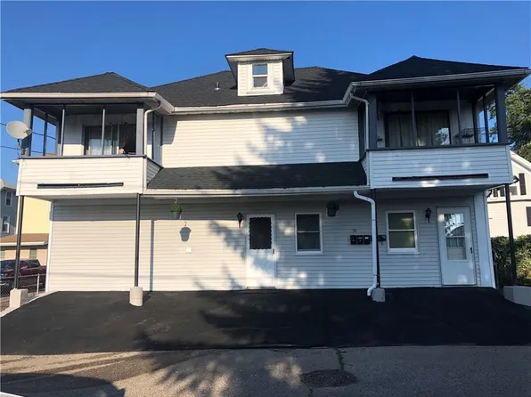 74 Hollis St, Woonsocket, RI 02895