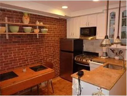 Rented by Douglas Elliman | media 13