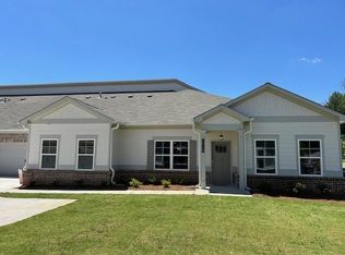 3918 Shelleydale Dr, Powder Springs, GA 30127