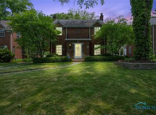 2824 Cheltenham Rd, Toledo, OH 43606