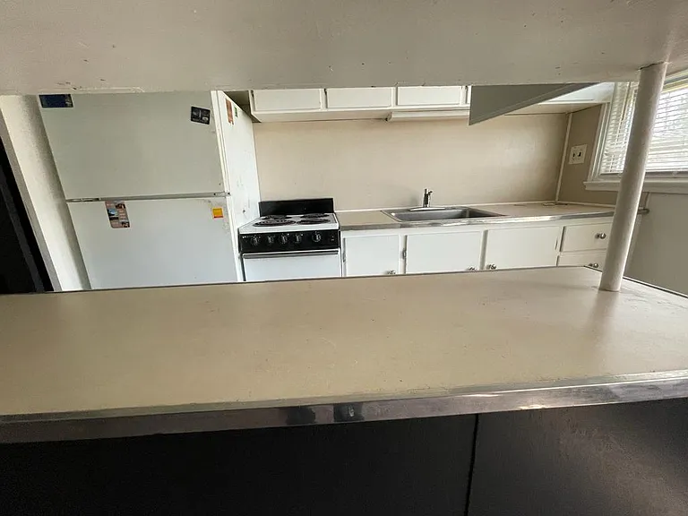 5707 Woodward St #6 — Photo 4
