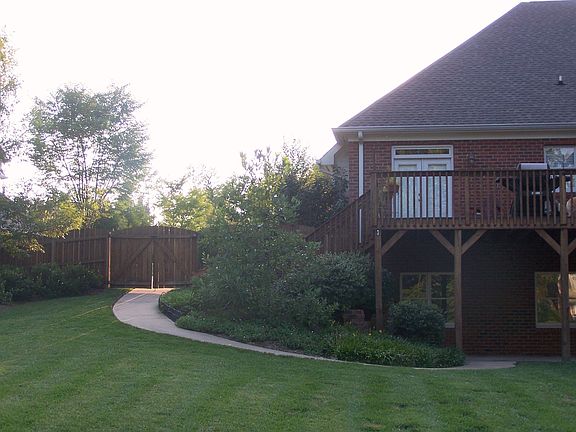 5th image of 3205 Cumberland Hills Cir NW