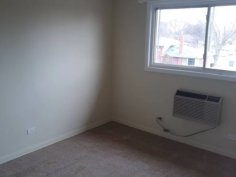 9955-57 S Cicero Ave — Photo 18