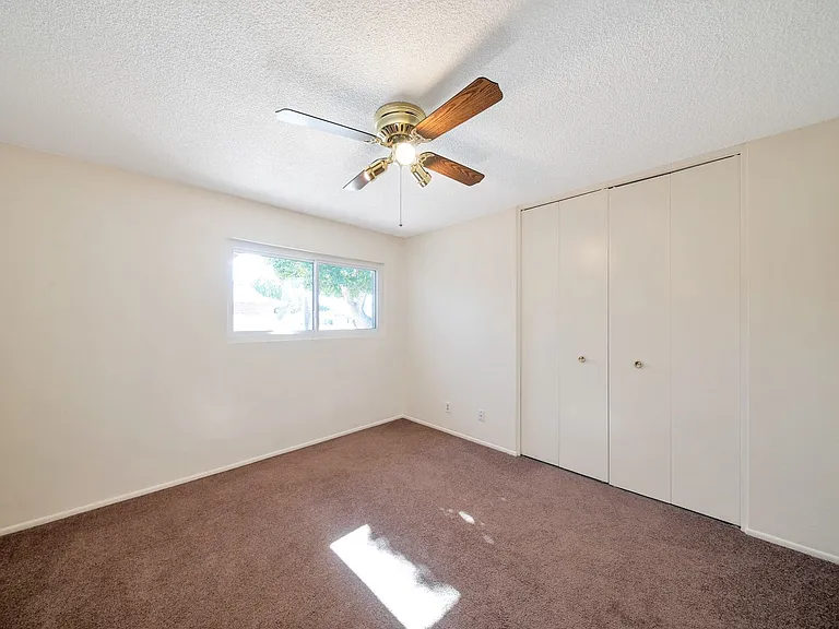 2809 N Granite Reef Rd — Photo 18