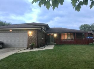 5513 Jessica Dr, Oak Forest, IL 60452