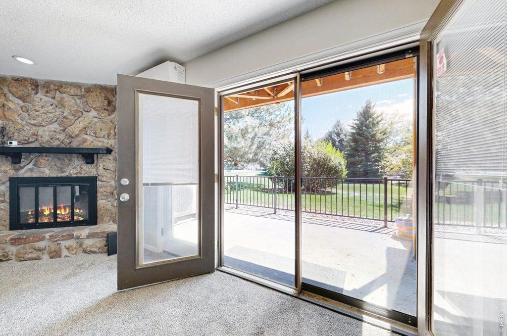 1404 Adriel Dr