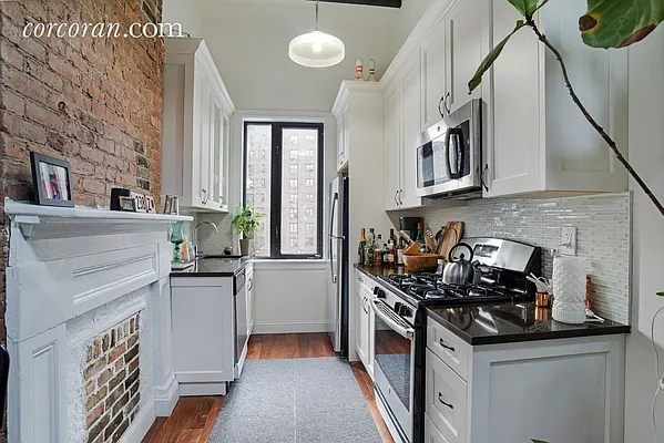 Rented by Corcoran | media 12