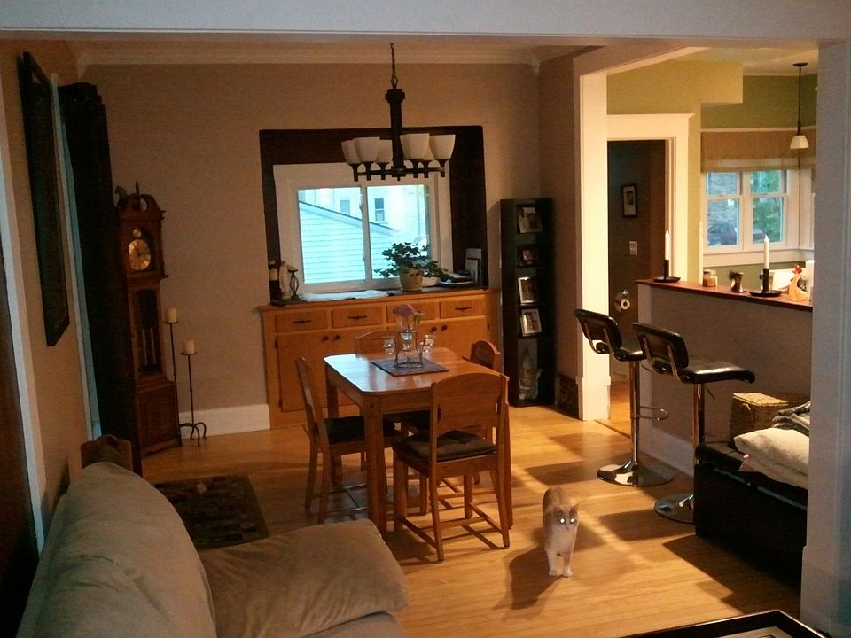 2nd image of 3452 N Bartlett Ave