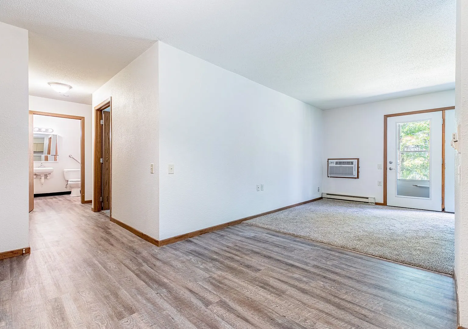 Clearwater River Apartments — Photo 3