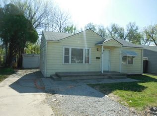 1114 S Quentin Ave, Wichita, KS 67218