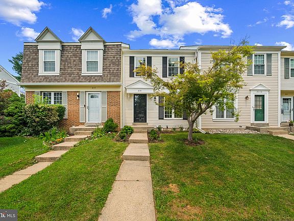 2nd image of 3115 Benton Square Dr