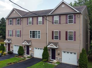 109 School St, Morton, PA 19070