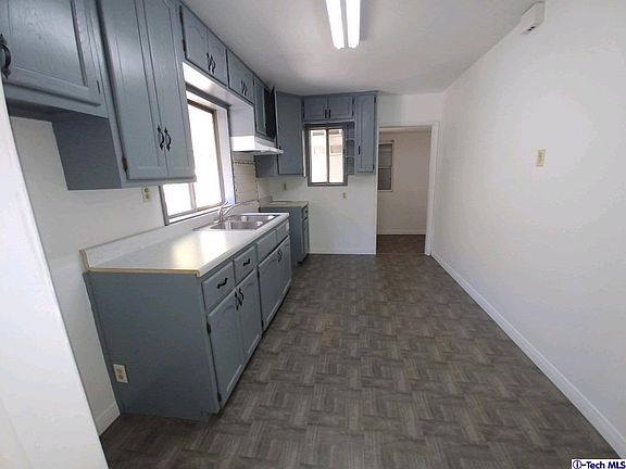 5th image of 341 W Elk Ave