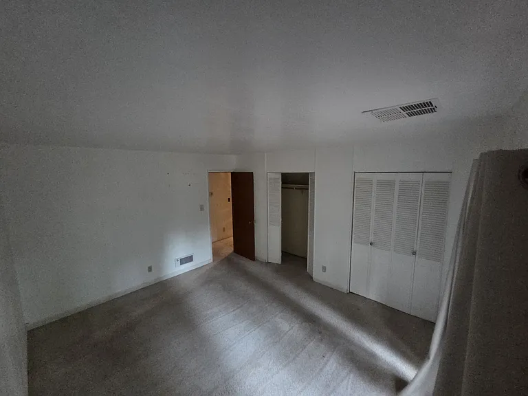 19844 Pine Dr E — Photo 21