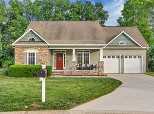 316 Tyndall Dr, Burlington, NC 27215