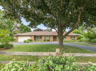 405 Orchard Ave, Oswego, IL