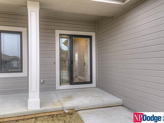 2nd image of 6651 Aberdeen Cir