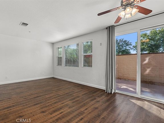 5th image of 41737 Ridgewalk St Unit 1