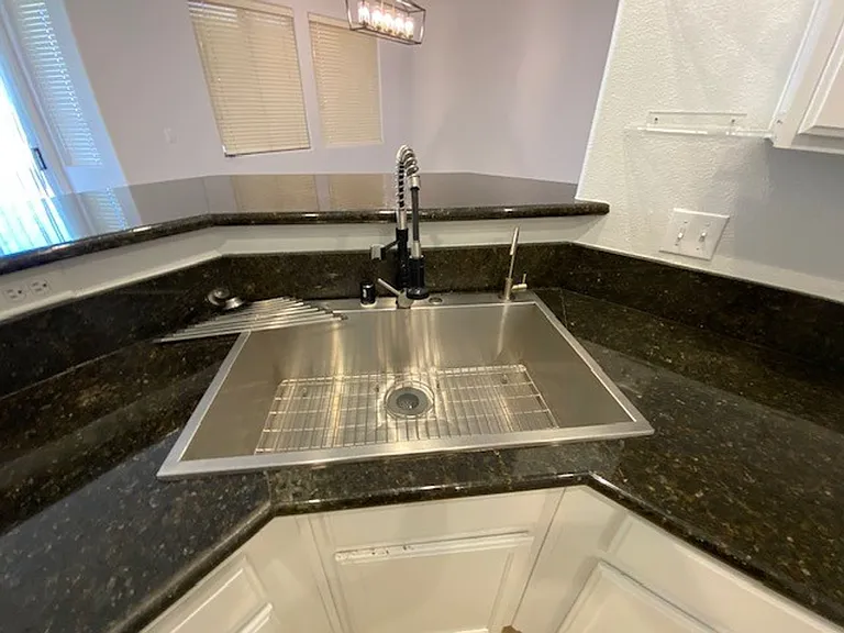 8065 Caspian Moon Dr — Photo 8