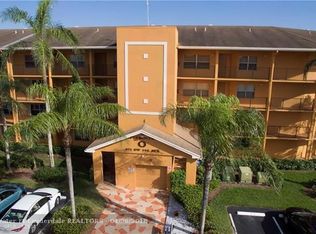 571 SW 142nd Ave APT 310O, Pembroke Pines, FL 33027
