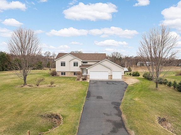 2nd image of 23442 Isanti St NE