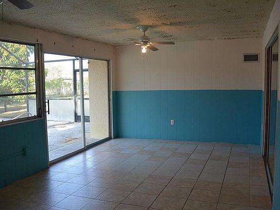4th image of 22106 Elmira Blvd