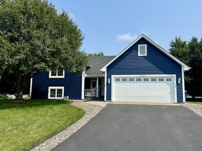 2255 Comstock Ln N, Plymouth, MN, 55447