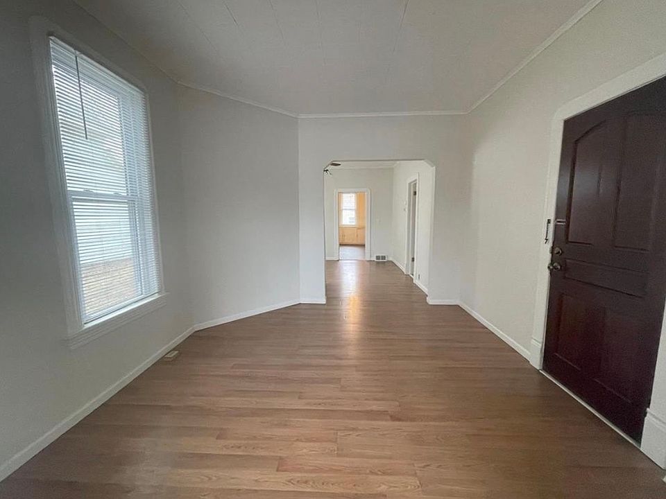 1st image of 3604 Stevens Ave #F1