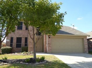 8105 Ruse Springs Ln, Fort Worth, TX 76131