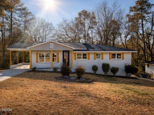 2371 Kensington Rd, Macon, GA 31211