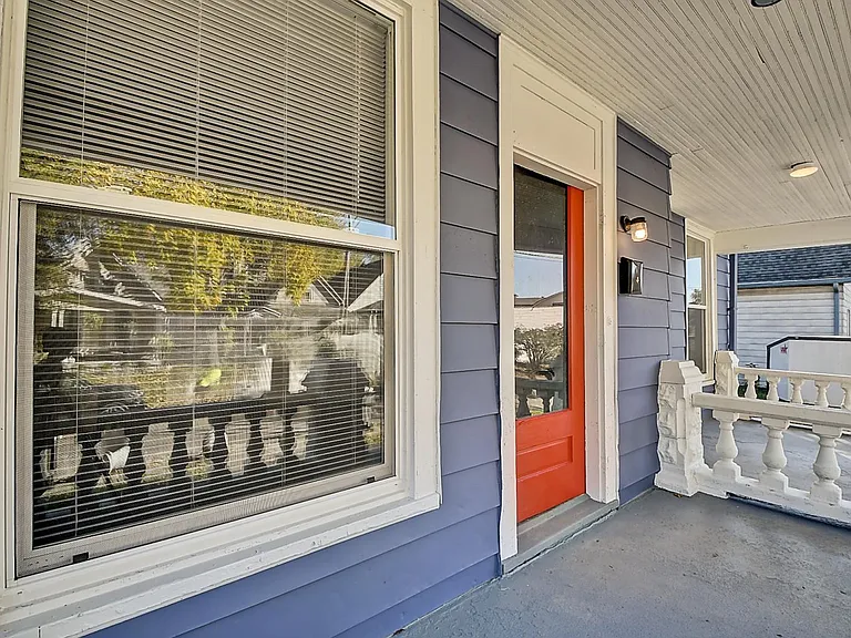 1309 Wright St — Photo 1