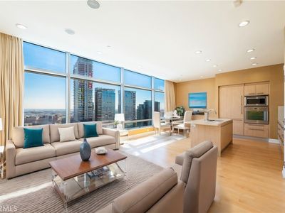 900 W Olympic Blvd Unit 30C, Los Angeles, CA, 90015