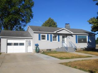 330 Charlotte St, Alpena, MI 49707