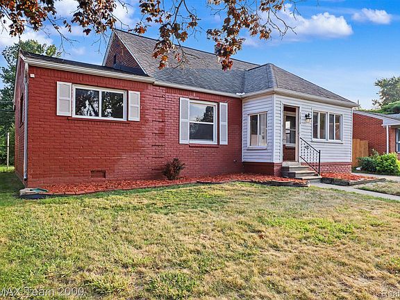 2nd image of 22030 Harper Lake Ave