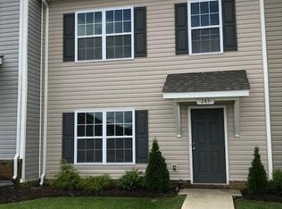 140 Bozeman Trl NW, Christiansburg, VA 24073