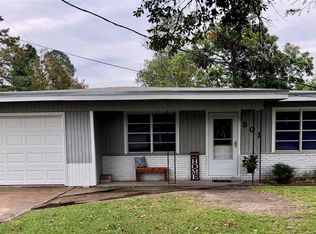 301 Bland Dr, Bridge City, TX 77611