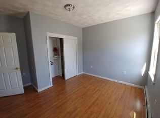 590 Admiral St FLOOR 2, Providence, RI 02908