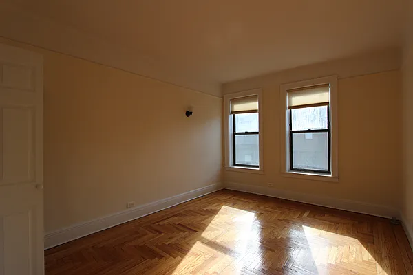 Rented by Aimee Grodanz, LREB | media 24