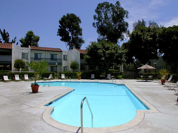 4th image of 5475 Repecho Dr APT K102