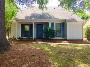 2601 Hillmont Dr, Charlotte, NC 28226