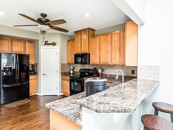 4th image of 9036 Annex Ln
